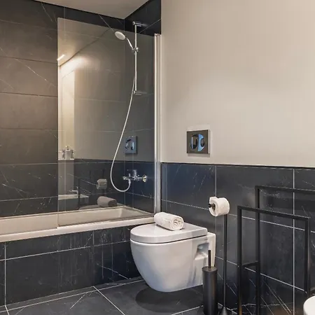 Apartment Soft Modern Flat With Pool & Gym By Lovelystay Lisbon