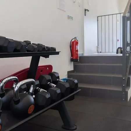 Soft Modern Flat With Pool & Gym By Lovelystay Apartment Lisbon